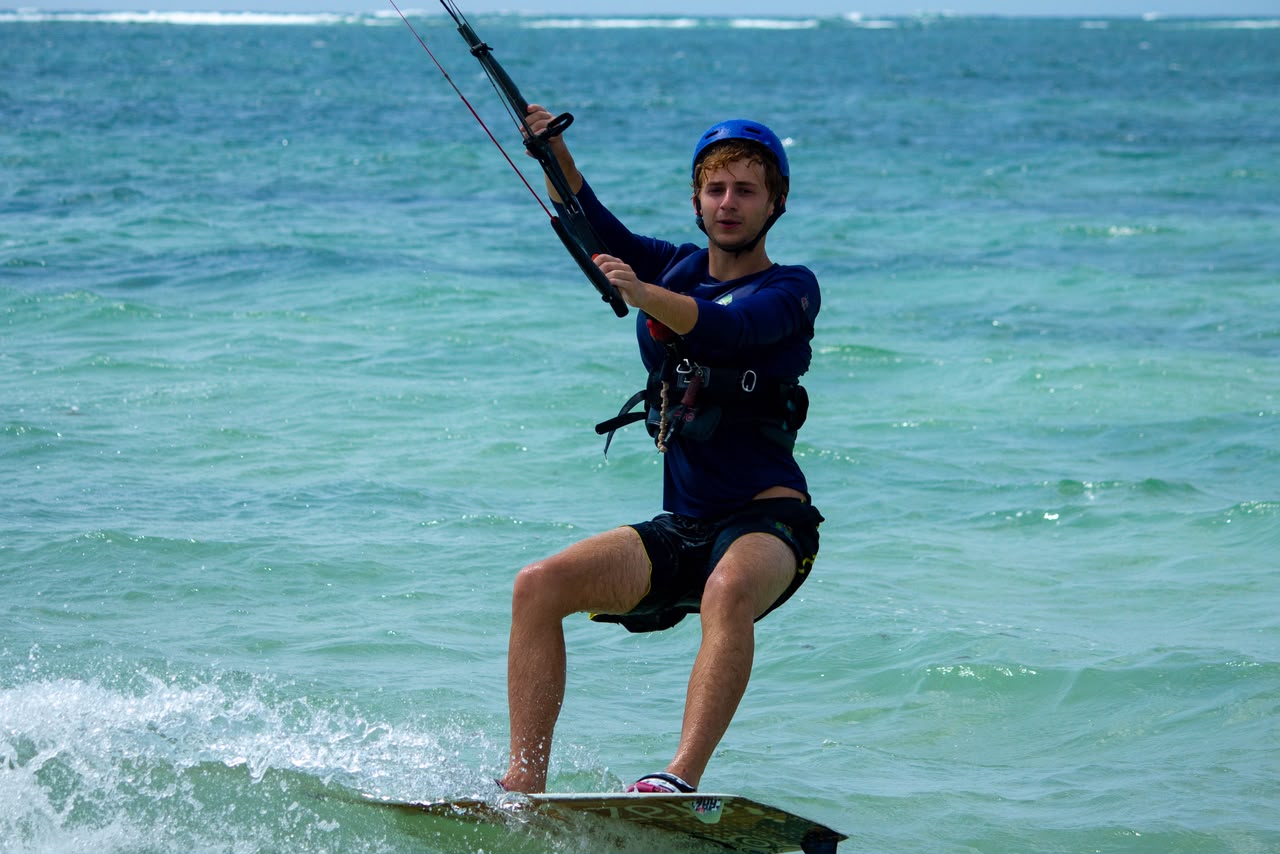 Semi-private kitesurf lesson (2 riders)