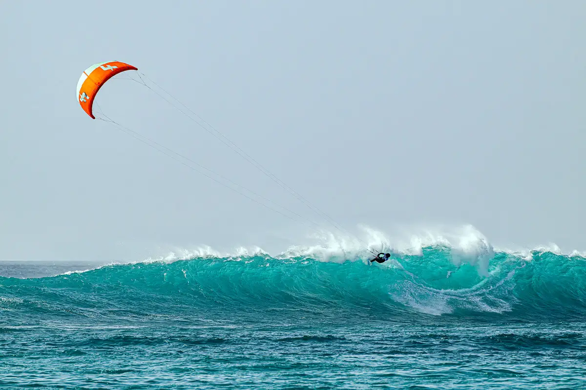 Private beginner kitesurf lessons with Kite Beach Cabo Verde - Water Sports Center