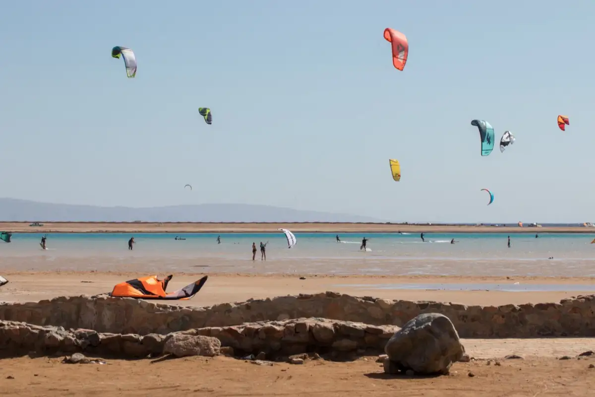 Group beginner kitesurf course with Soul Kiters